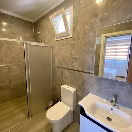 Yalcin & * Ολουντενίζ