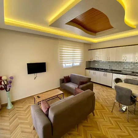 Yalcin & Отель