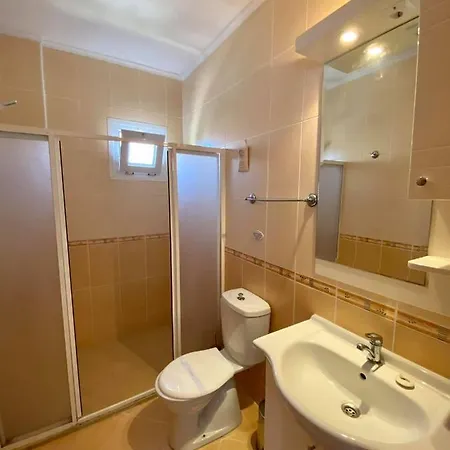 Yalcin & Otel Ölüdeniz