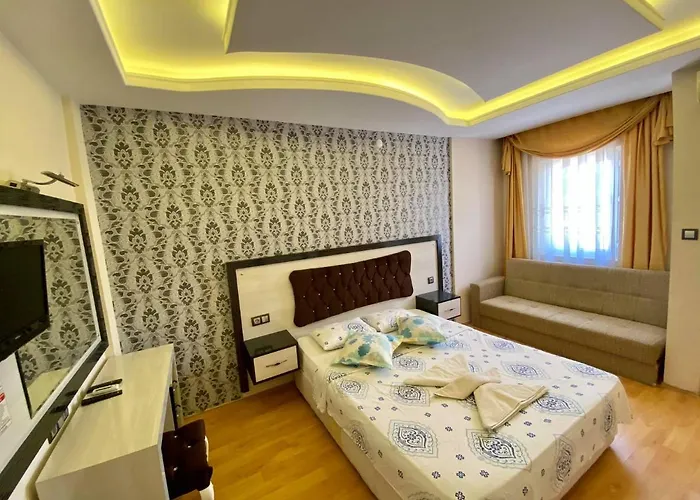 Yalcin & * Ölüdeniz
